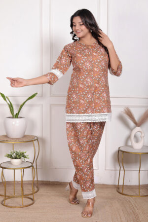 Brownish color two piece core set less work