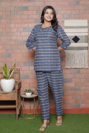 Slit two piece corset